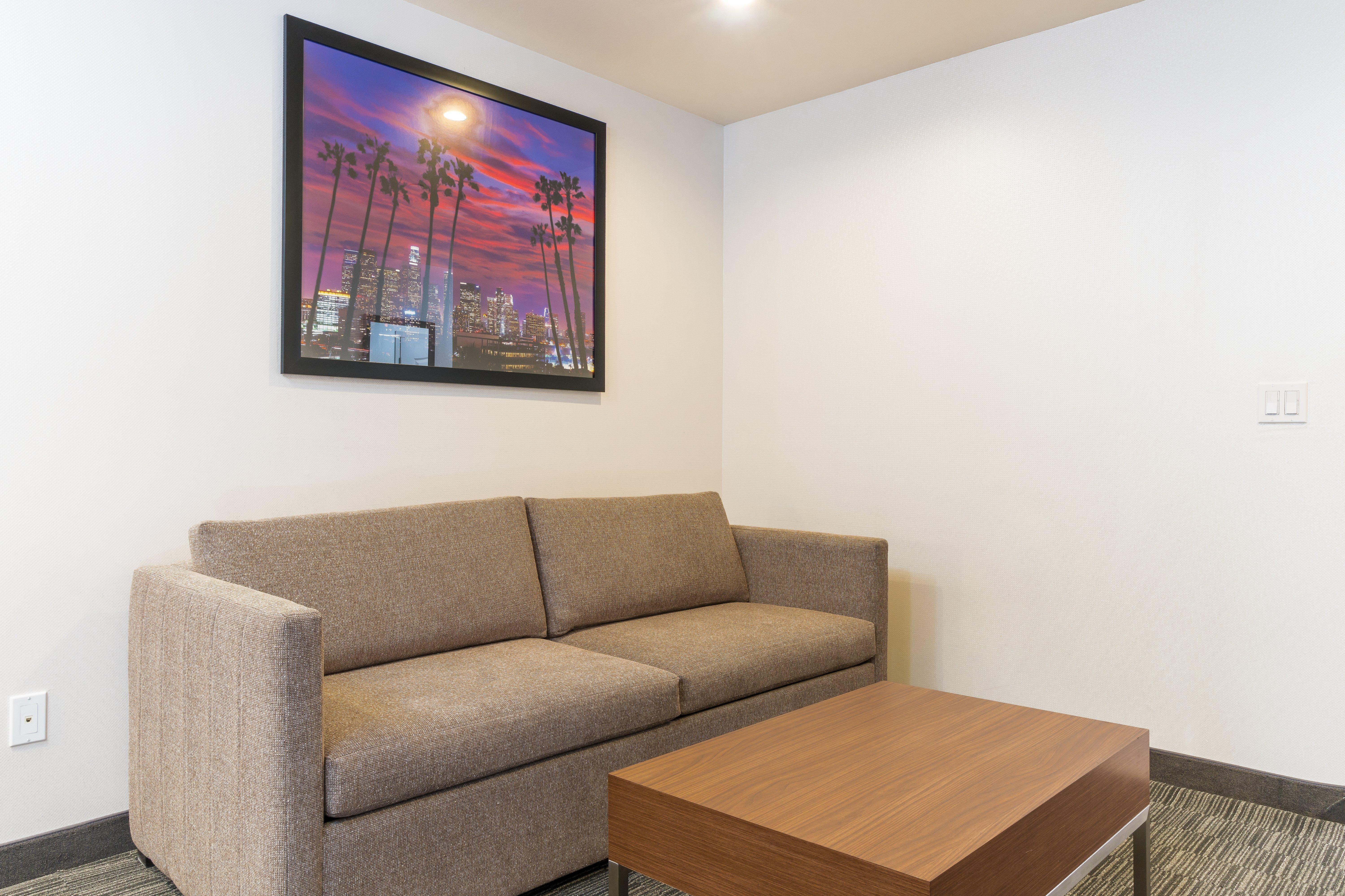 Holiday Inn Express Hollywood Walk Of Fame By Ihg — Fotos 1